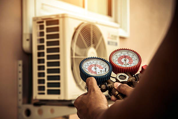 Professional Ductwork Repair technician working in Taylor Ridge, IL